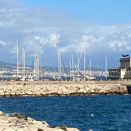 Oasi Partenopea Ferienhaus *